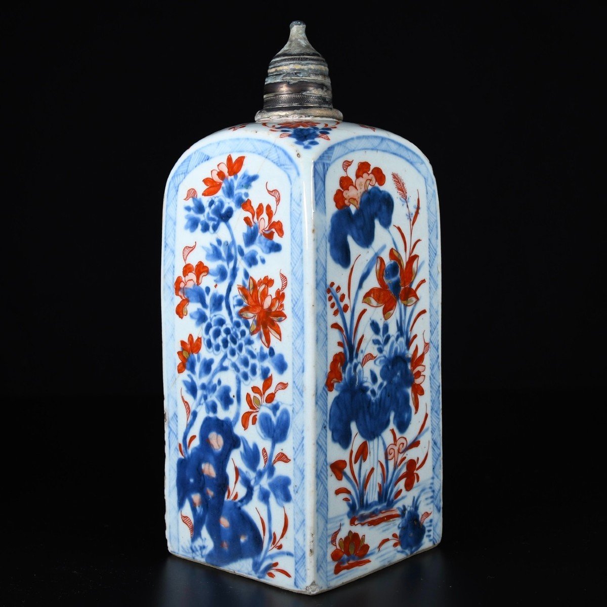 Grande Bouteille à Gin En Porcelaine à Décor Imari de prunus et fleurs - Chine XVIII Période Kangxi-photo-1