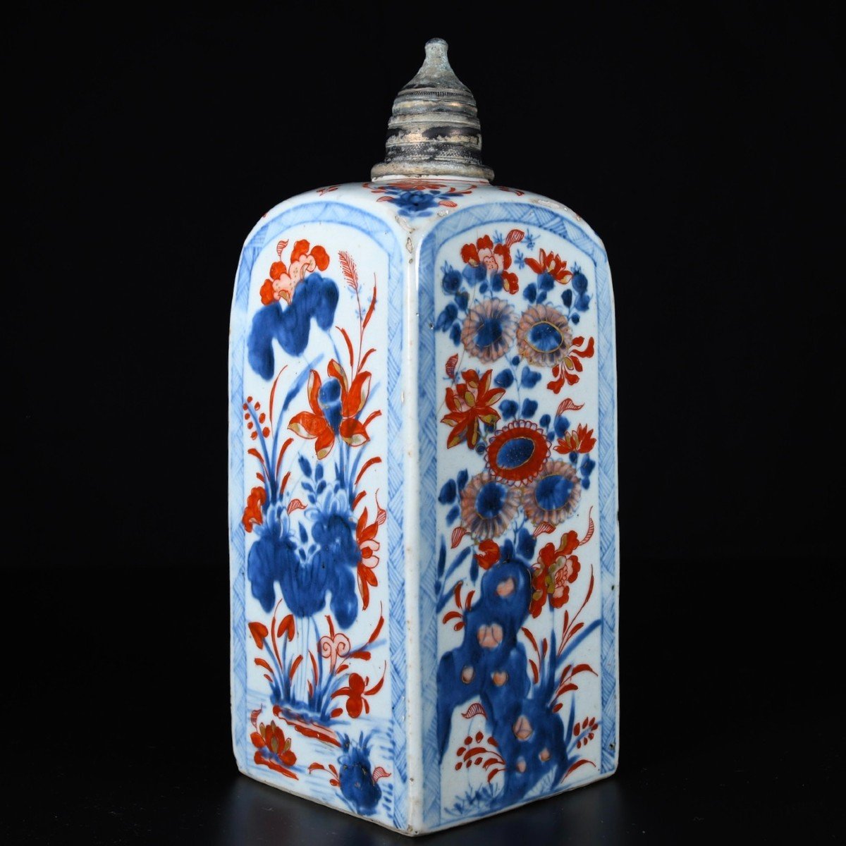 Grande Bouteille à Gin En Porcelaine à Décor Imari de prunus et fleurs - Chine XVIII Période Kangxi-photo-3