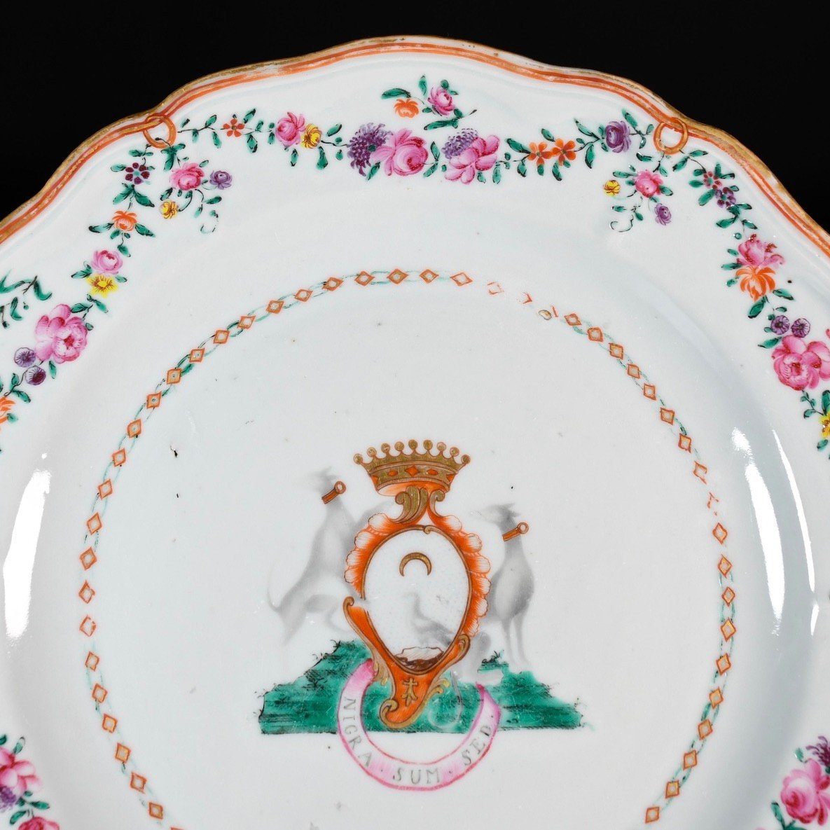 Plate With Arms Of The Aguado De Las Marismas Family - China 18th Qianlong Period-photo-2