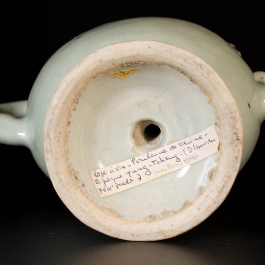 Porcelain Jug Called "cadogan" With Celadon Glaze And Relief Flowers - China Late 18th Century-photo-3