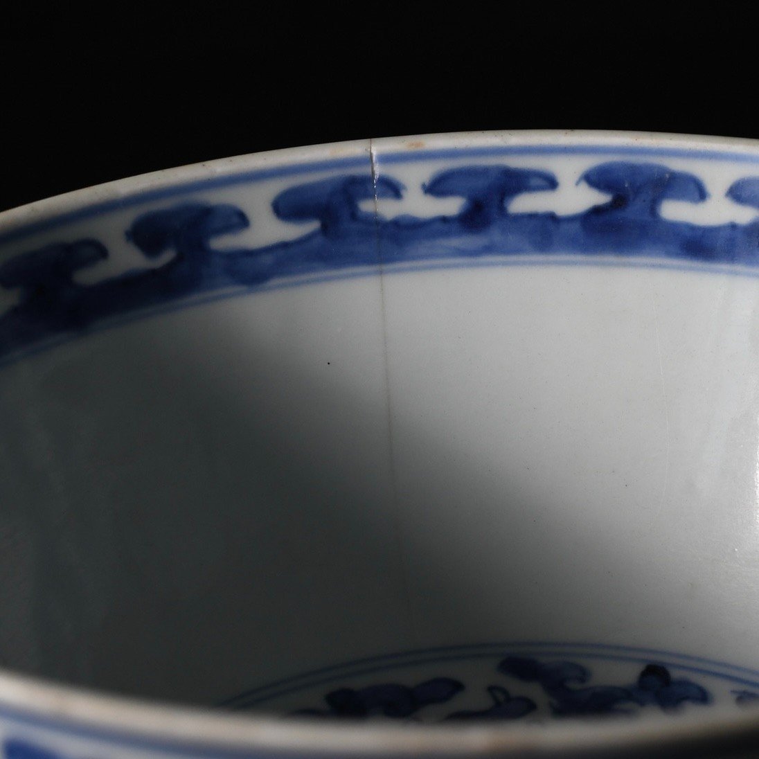 Large Bowl With Three Dragons Among The Clouds - China 17th Century Kangxi Period-photo-6