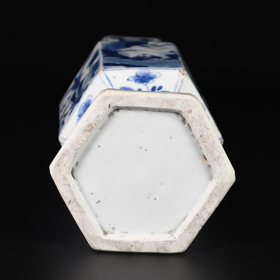 Blue And White Hexagonal Vase Of Figures And Precious Objects - China 18th Century Kangxi Period-photo-7