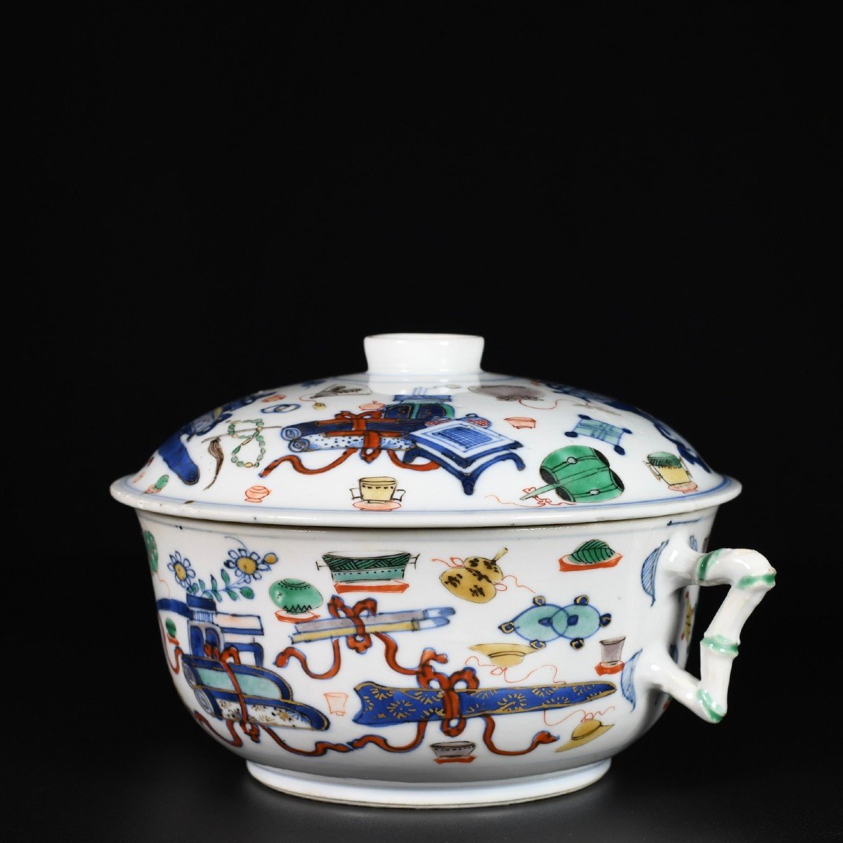 Doucai "hundred Antiques" Ecuelle - China, 18th Century Kangxi Period-photo-2