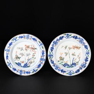 Pair Of Plates Decorated With A Qilin And A Fenghuang - China 18th Kangxi Period