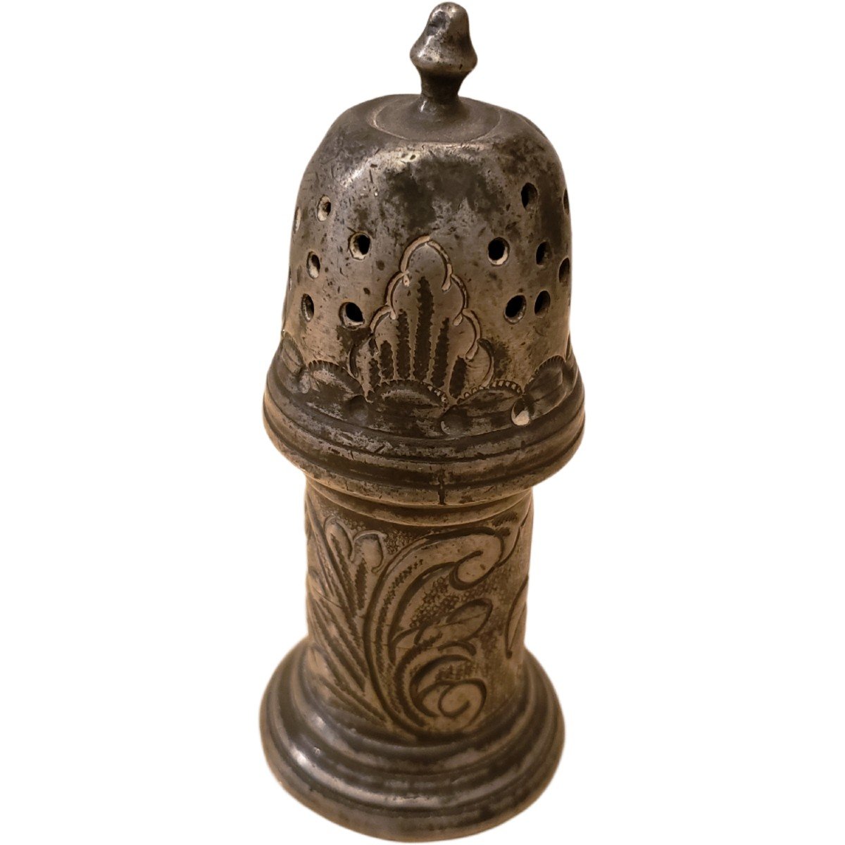 17th Pewter Shaker In Baluster Shape-photo-2