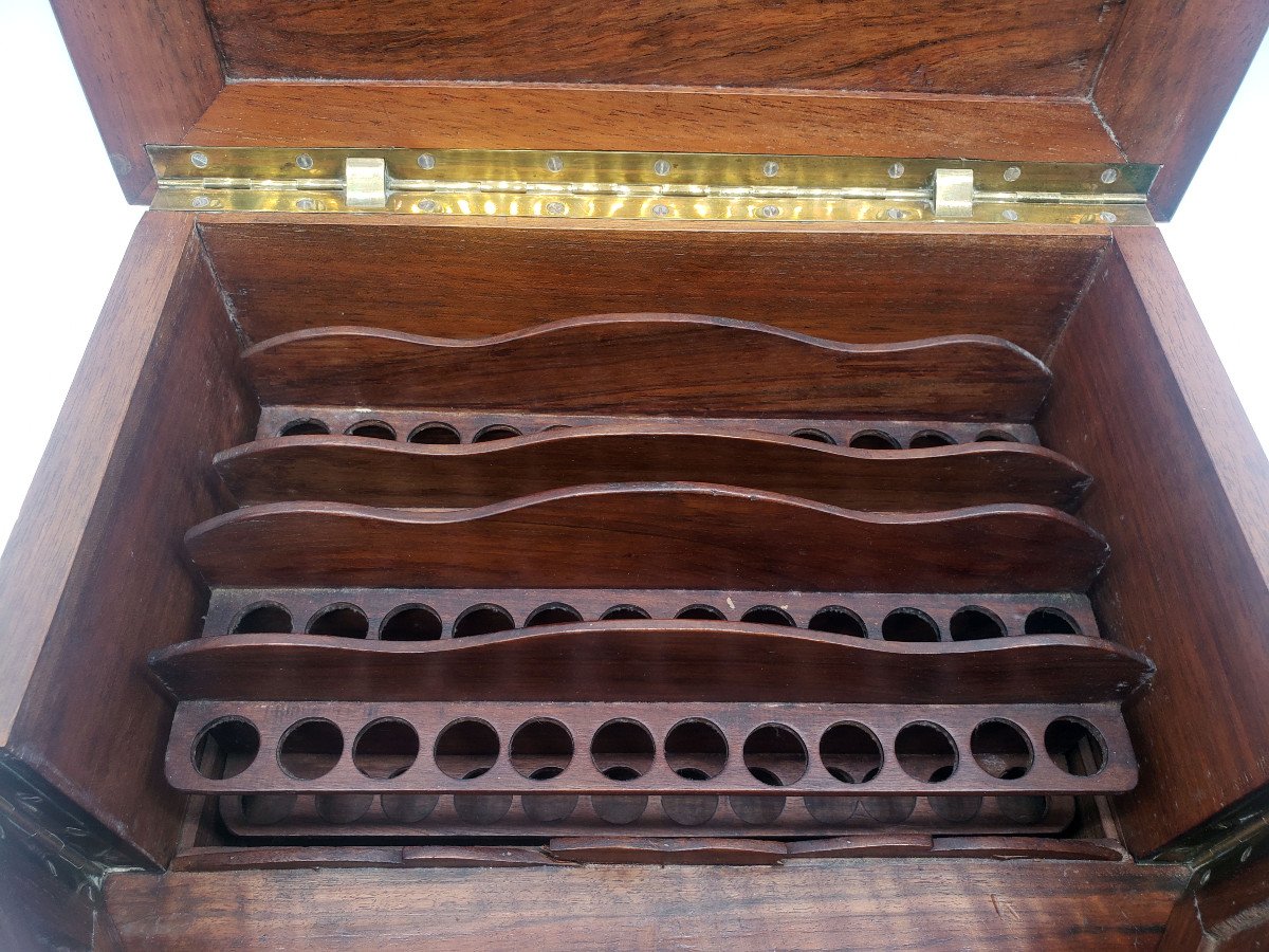 Nineteenth Cigar Cellar Box In Walnut-photo-3