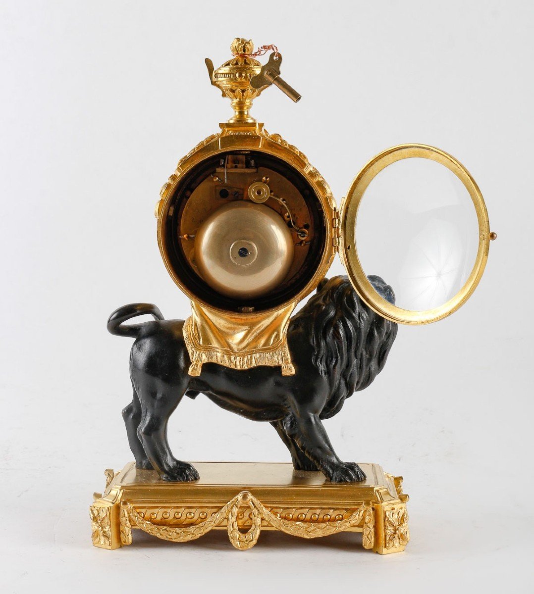 Rare Pendule dite « Au Lion Paisible » Fin XIXème Siècle-photo-3