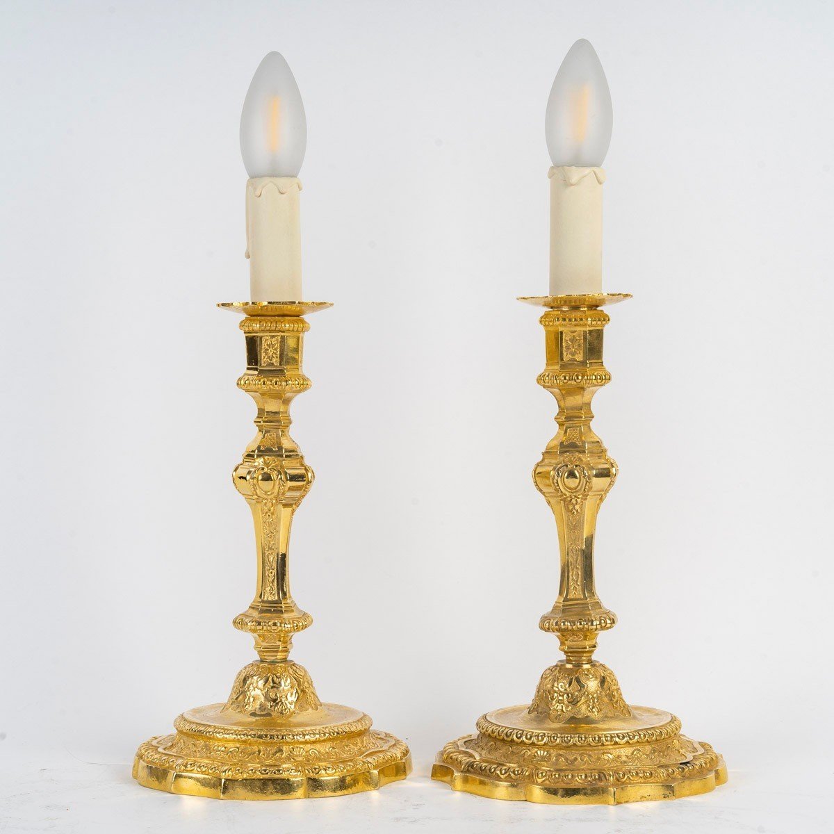 Pair Of French 19th Century Regence Style Ormolu Candlesticks -photo-2