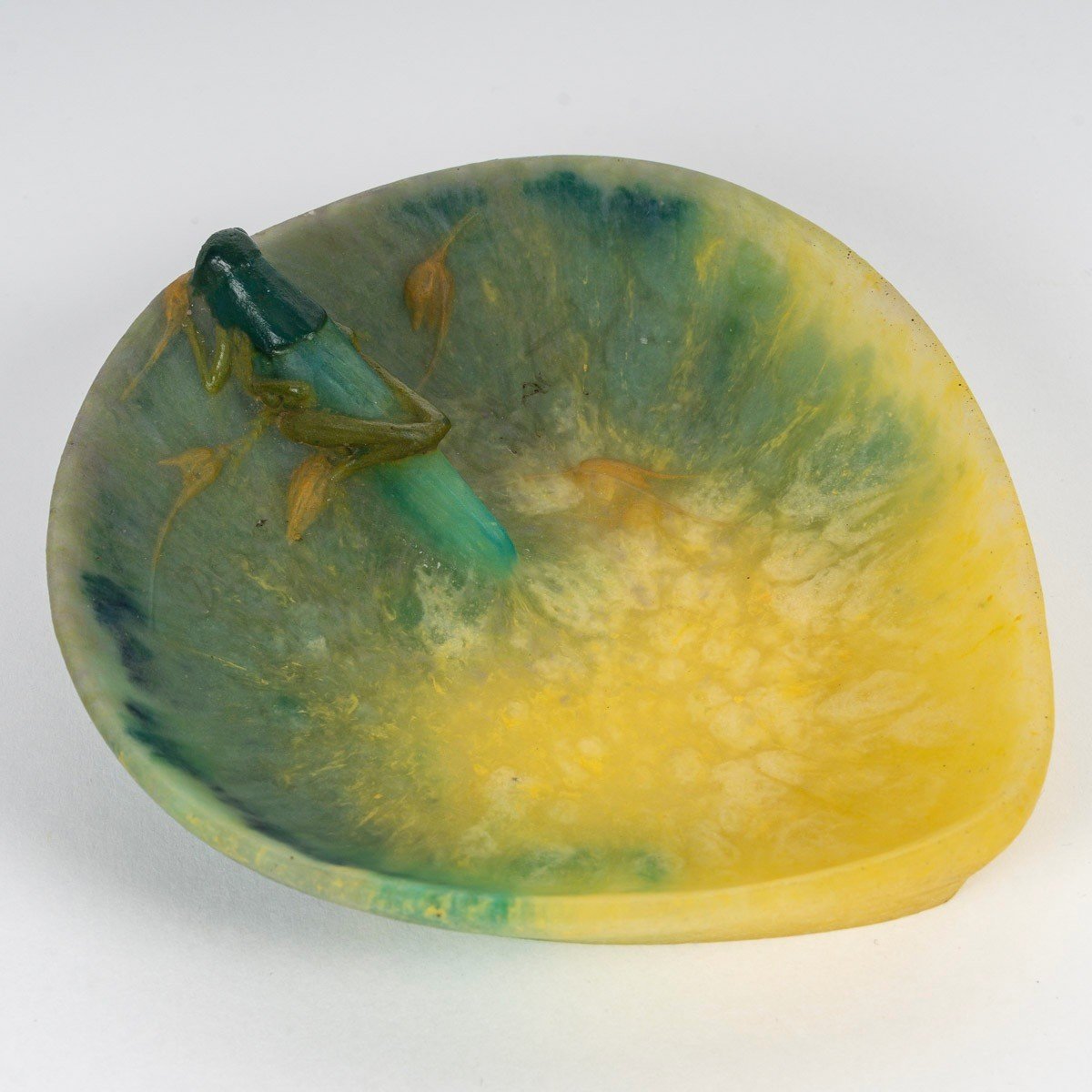 An Amalric Walter And Henri Bergé Pate-de-verre Vide Poche Circa 1920-photo-2