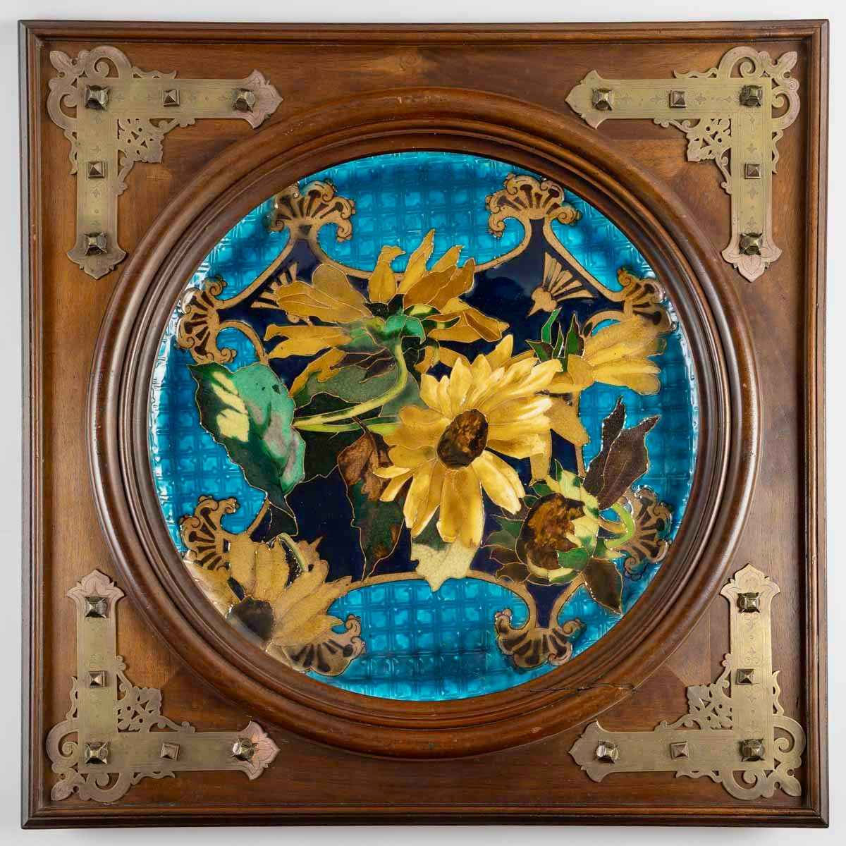 “Tournesols” Plat Encadré en Faïence Polychrome, circa 1860