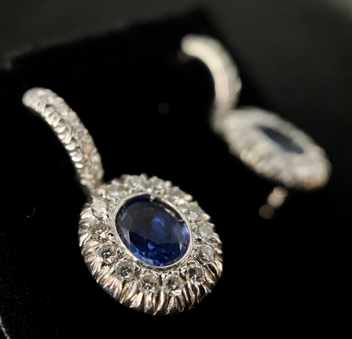 Pair Of 18k White Gold Earrings Set With 2 Oval Sapphires Total: 1 Carat-photo-2