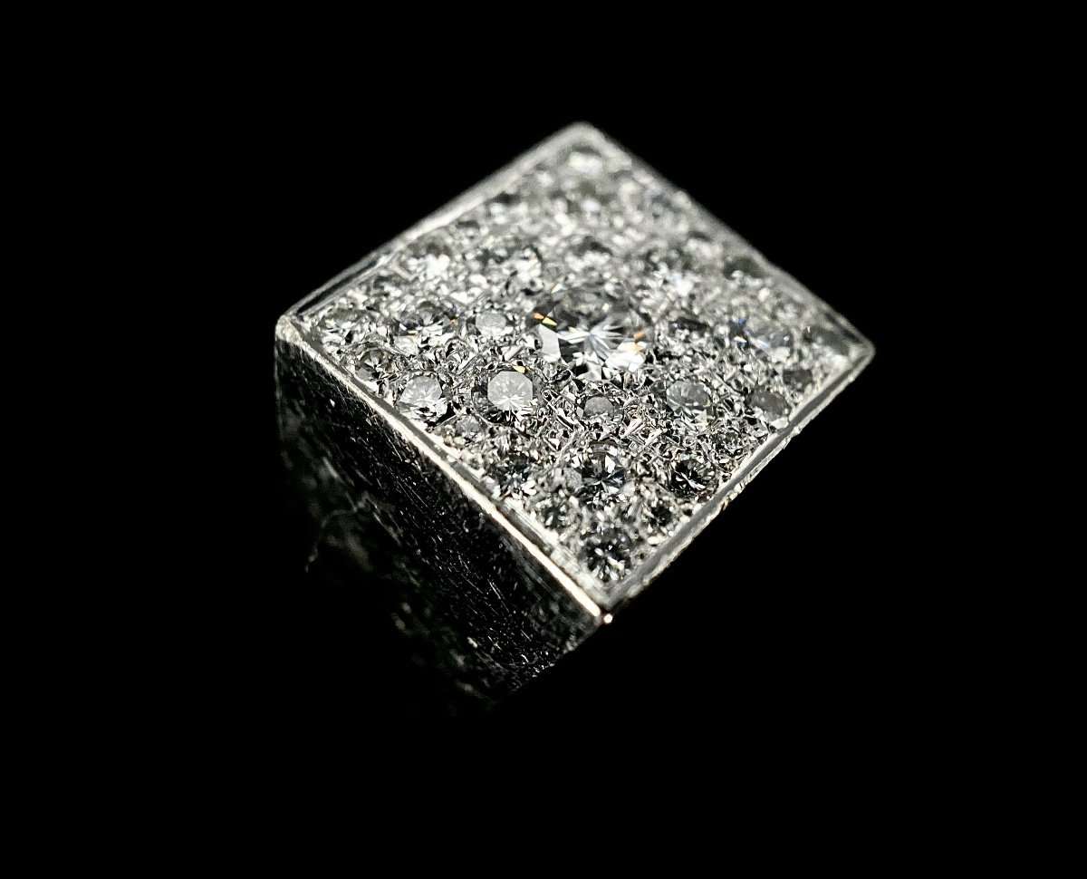 Platinum Signet Ring With 2 Carat Diamond Pave-photo-1