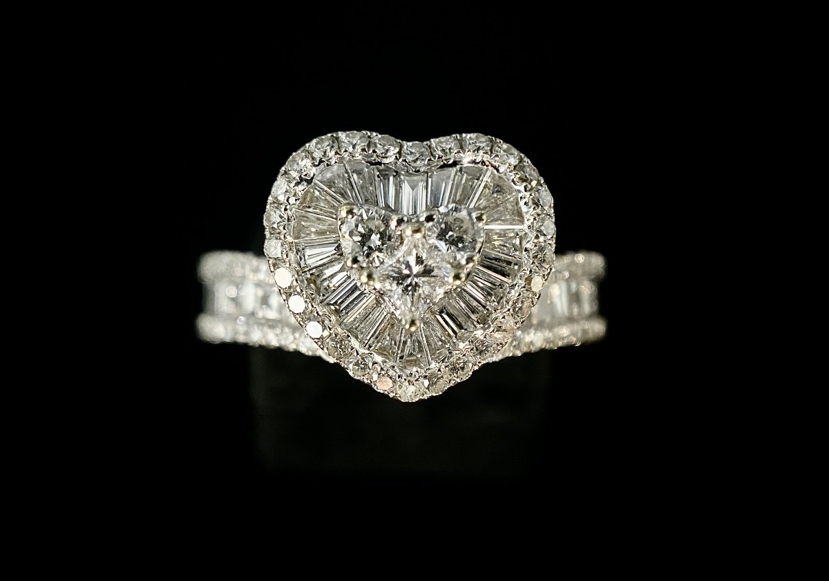 18k White Gold Ring Set With 3.16 Carats Of Baguette, Brilliant And Princess Diamonds-photo-2