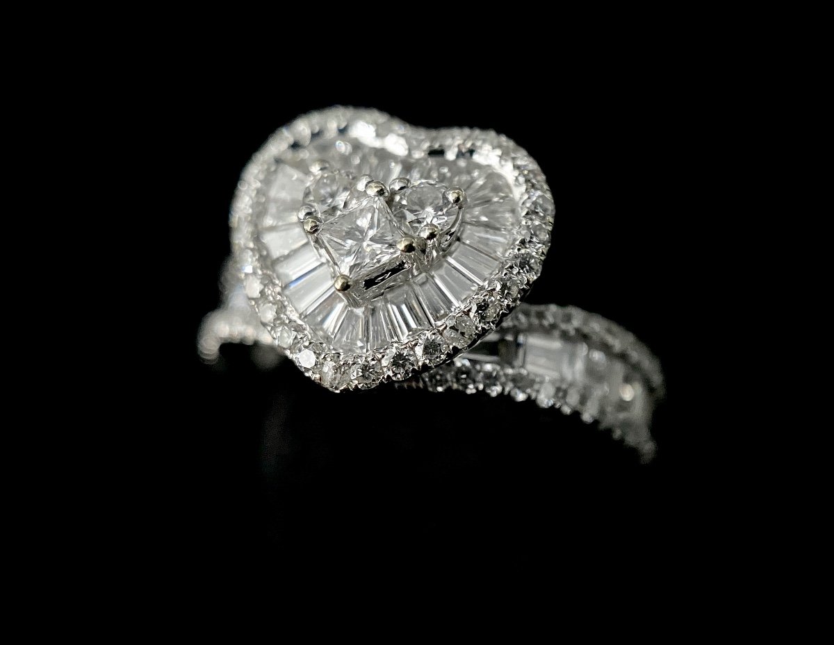 18k White Gold Ring Set With 3.16 Carats Of Baguette, Brilliant And Princess Diamonds-photo-3