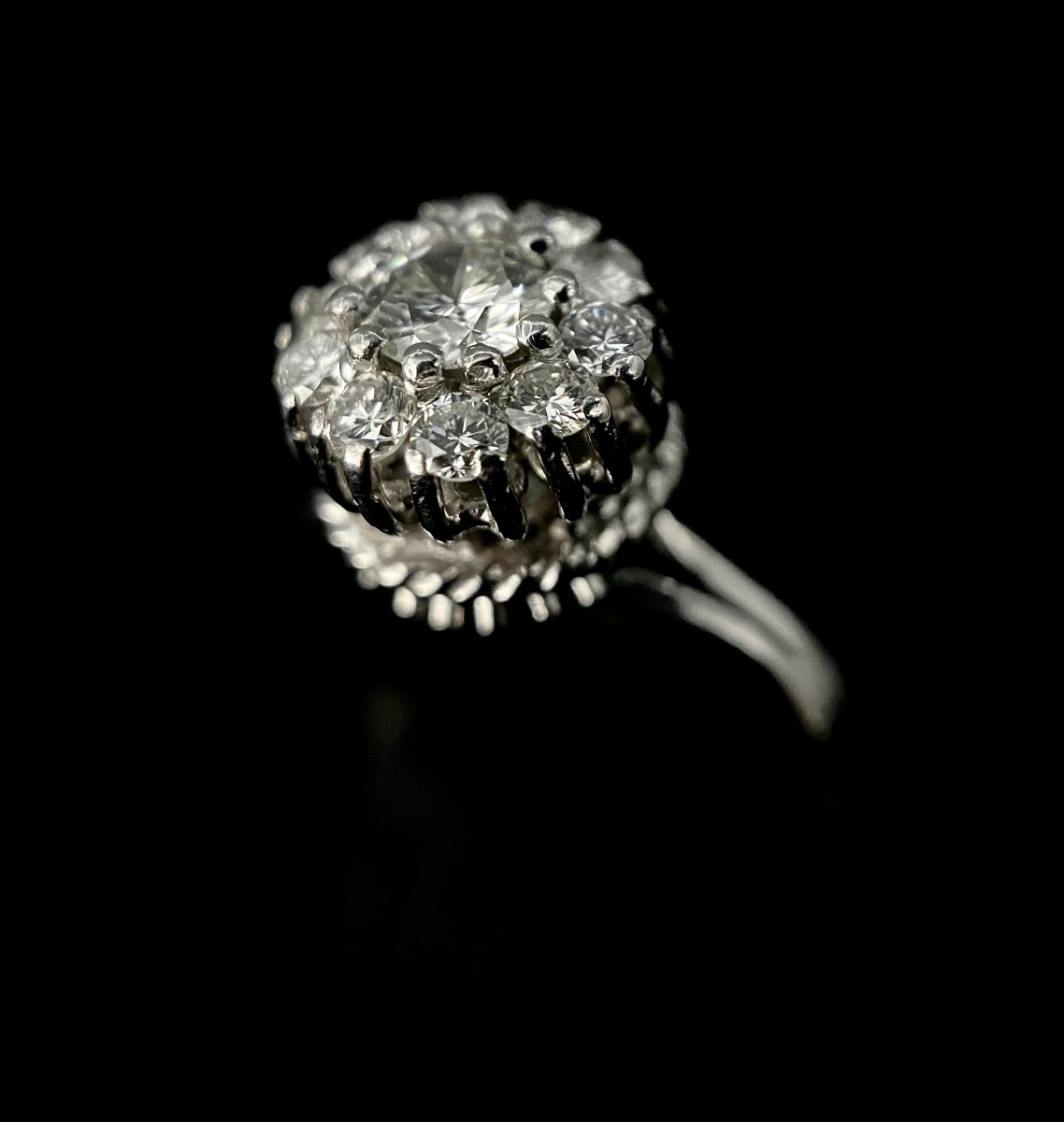 Marguerite Model Ring In 18k Gold With 0.30 Carat Central Diamond (vs-h/i)-photo-5