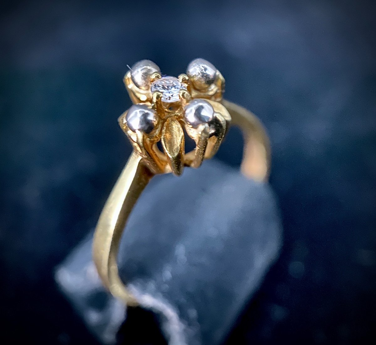 18k Yellow Gold Ring Set With A 0.05 Carat Brilliant-photo-4