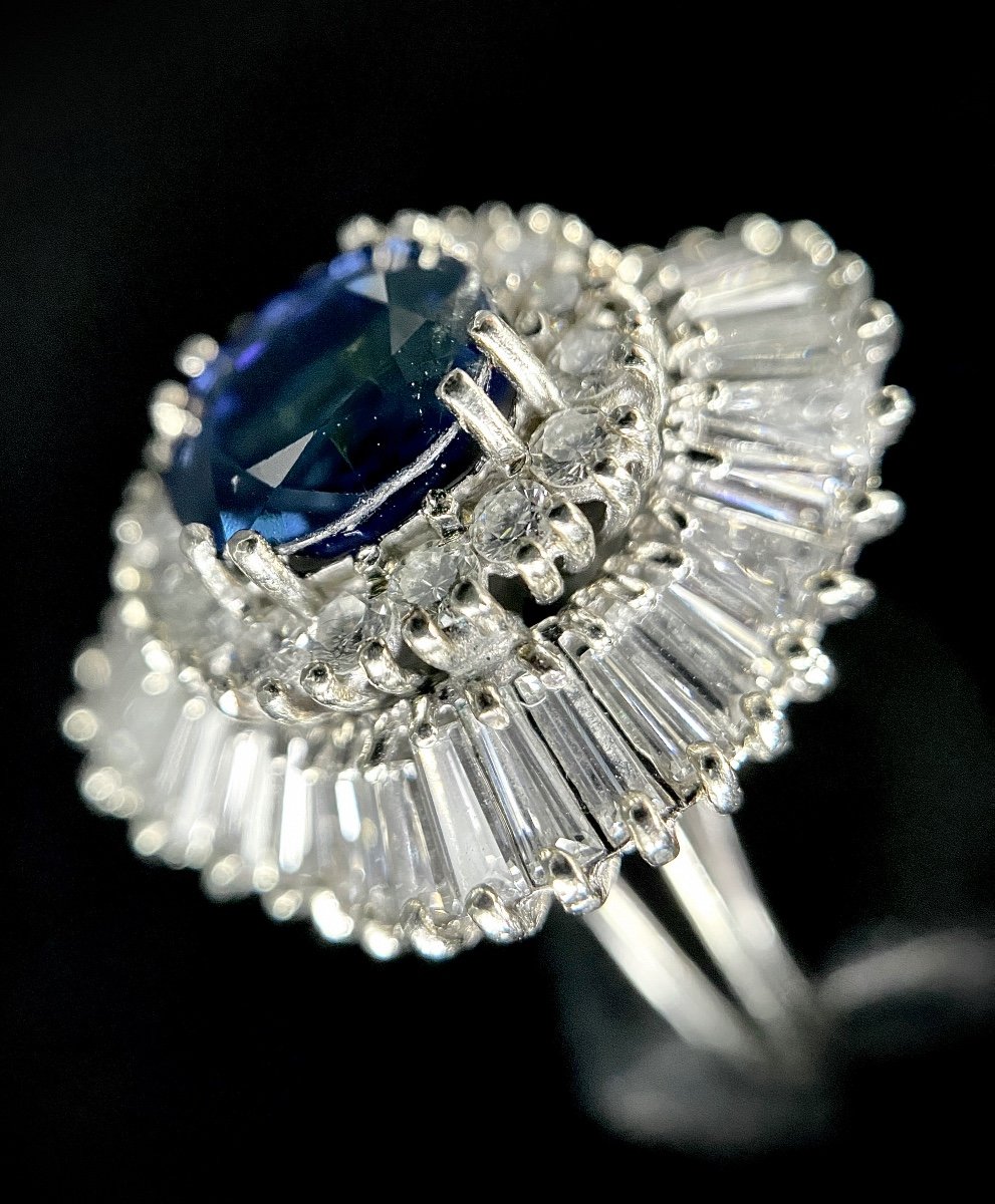 18k White Gold Skirt Ring Set With A 2.25 Carat Sapphire And 4 Carats Of Diamonds-photo-1