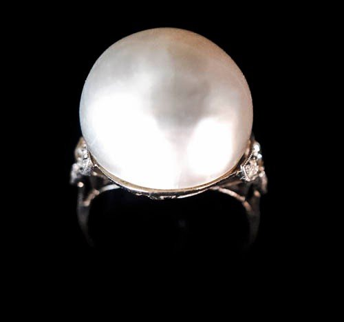 18k Gold Mabé Pearl And Diamond Ring-photo-2