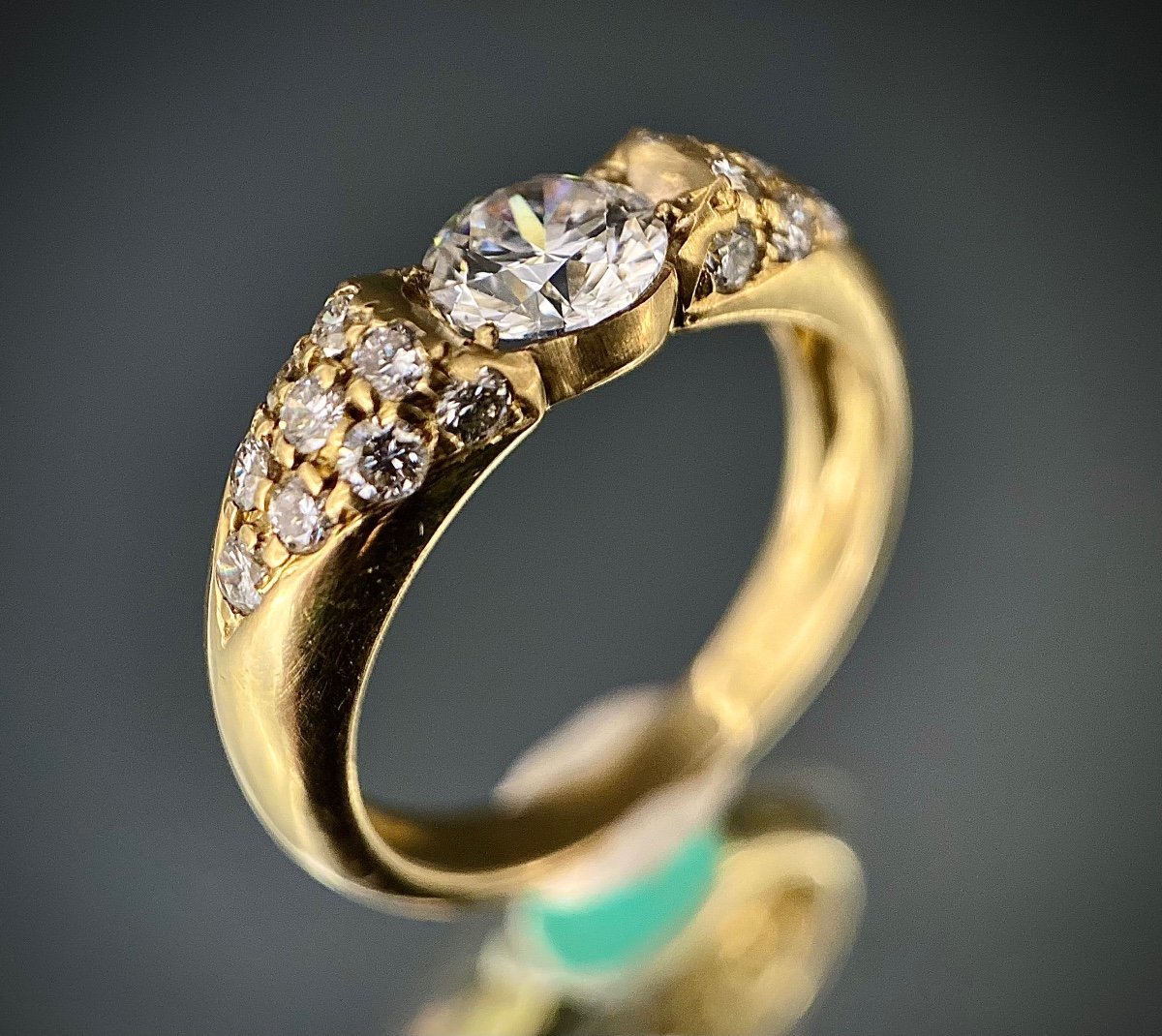 Ring Set With A Brilliant Of 0.65 Carat (vs-e/f) + 0.60 Carat Around-photo-2