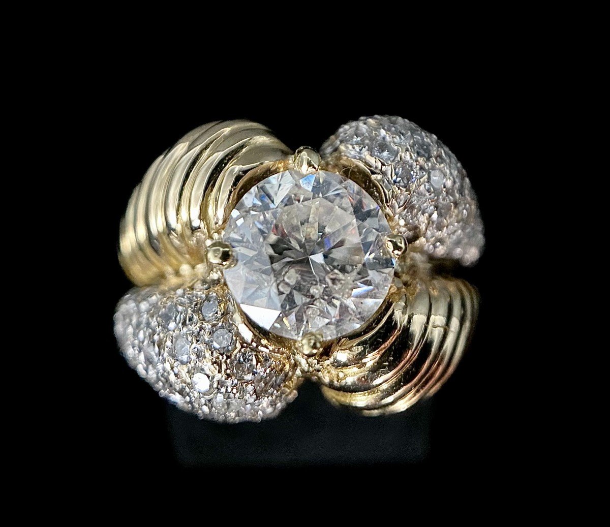 Ring With Central Brilliant Of 1.65 Carat-photo-3