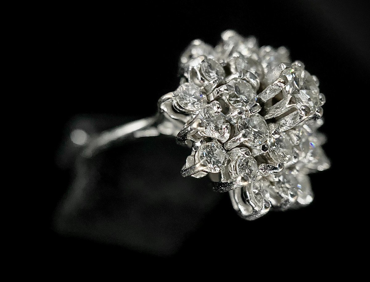 Flower Ring Set With 25 Brilliants Total: 1.48 Carats-photo-2