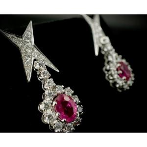 Pendants In 18 Ct White Gold Set With 2 Rubies Of 0.85 Carats Each And 1.46 Carats Of Brilliants