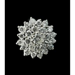 Flower Ring Set With 25 Brilliants Total: 1.48 Carats