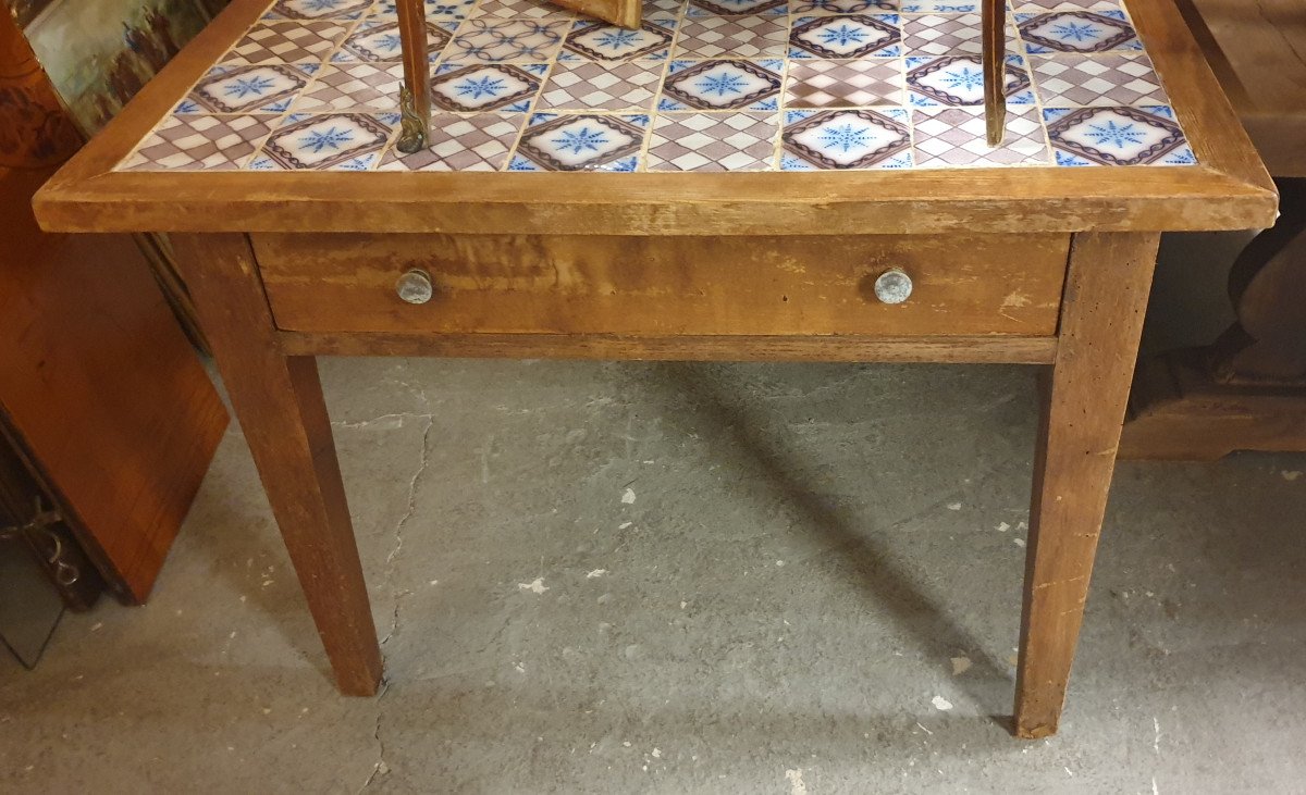 Large Pine Table, Square Top -photo-3