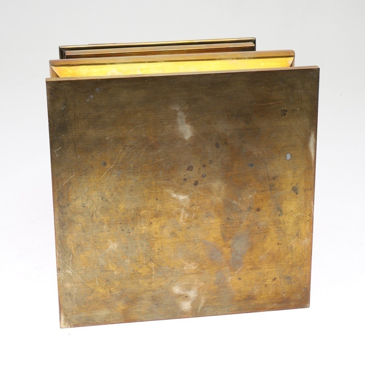 Decorative Brass Box. H-40cm-photo-1