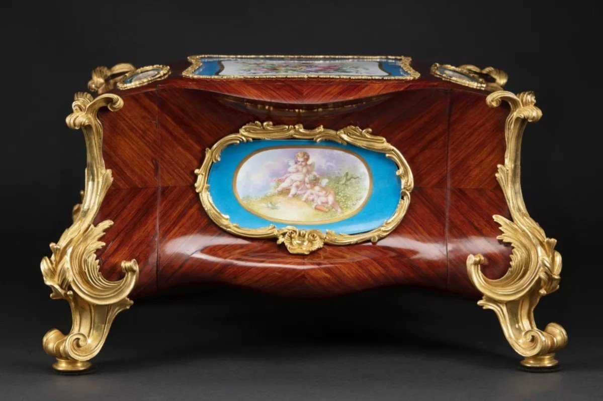 Table Box For Jewelry. Signed Barre Sèvres. L 58cm