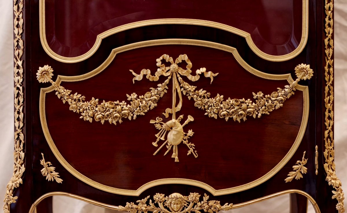 Showcase In Mahogany And Gilded Bronze In Sormani Style. France 19th Century