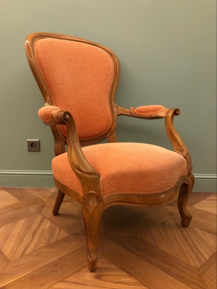 Fauteuil De Style Louis XV. Noyer.  Restauré-photo-2