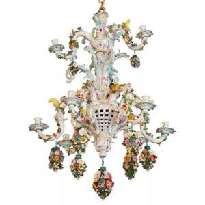 Porcelain Chandelier Meissen 1790, From The Residence Of King Alfonso XIII In Biarritz