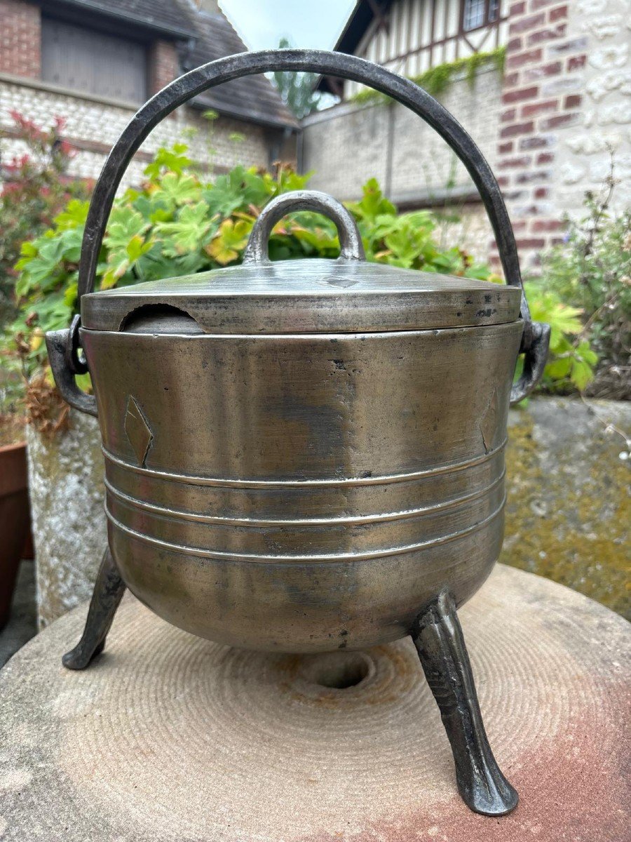 Bronze Pot Dated 1716-photo-2