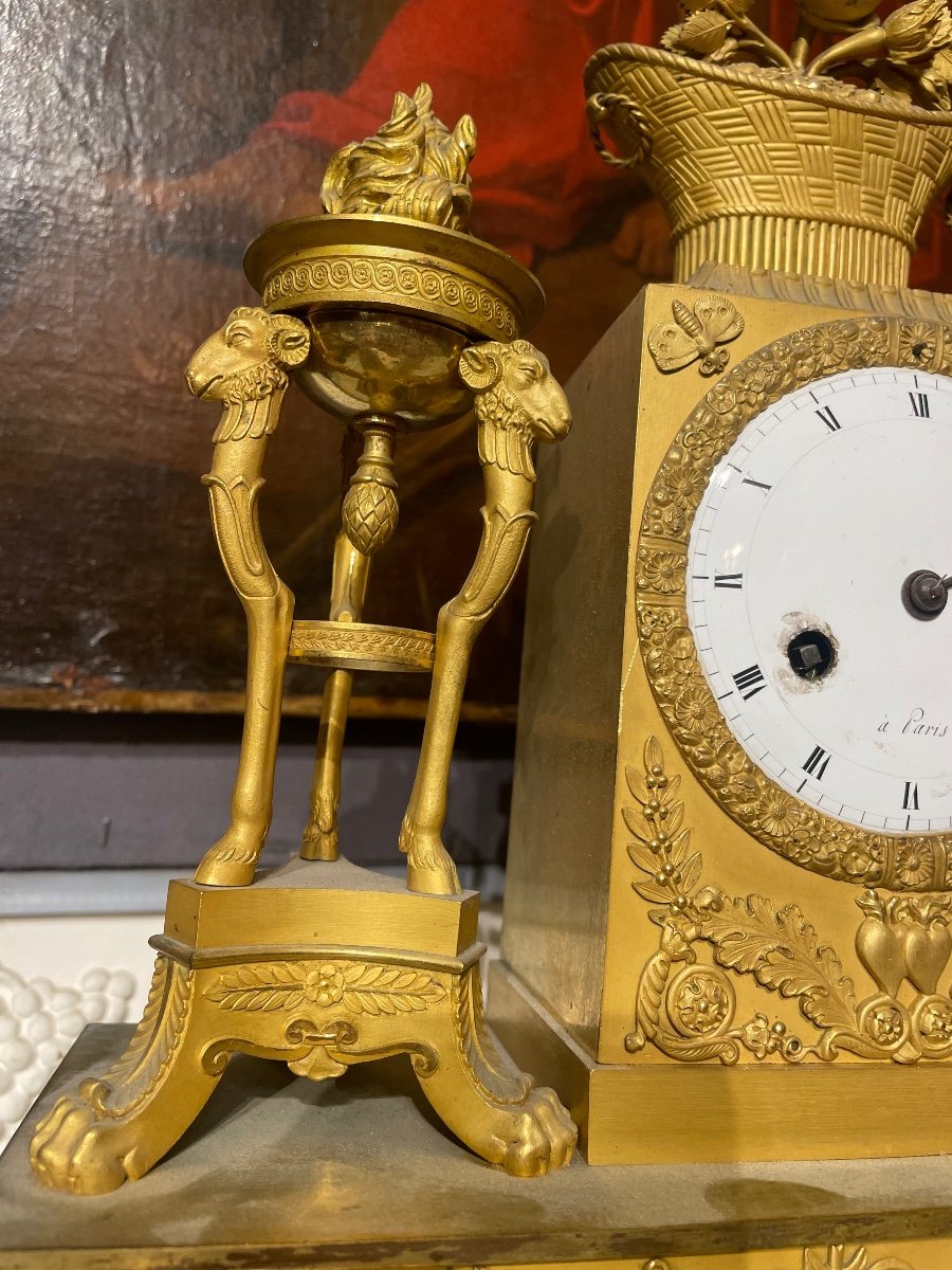 Large Restoration Period Clock In Chiseled And Gilded Bronze With Love And Athenian Decor -photo-4