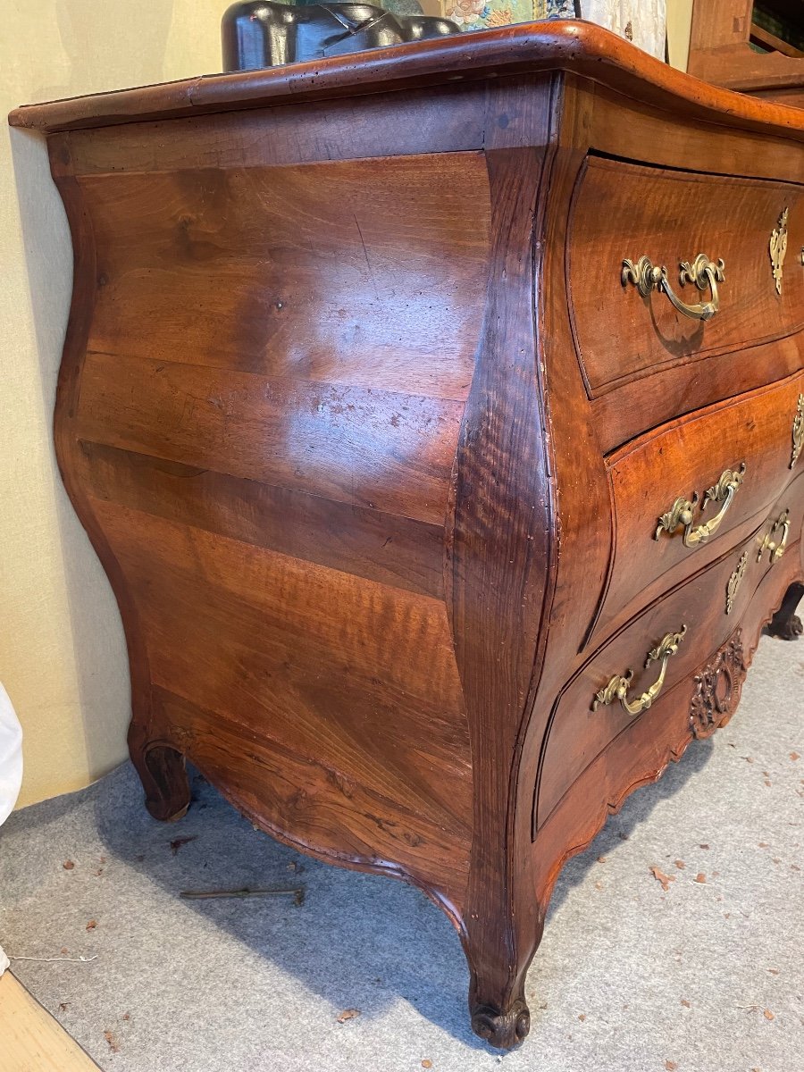 Louis XV Period Walnut Tombs Chest Of Drawers -photo-5