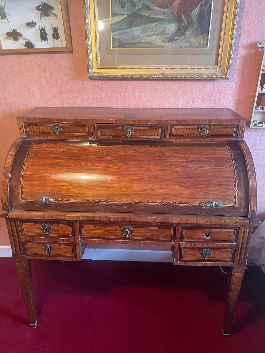 Louis XVI Period Marquetry Cylinder Desk -photo-2