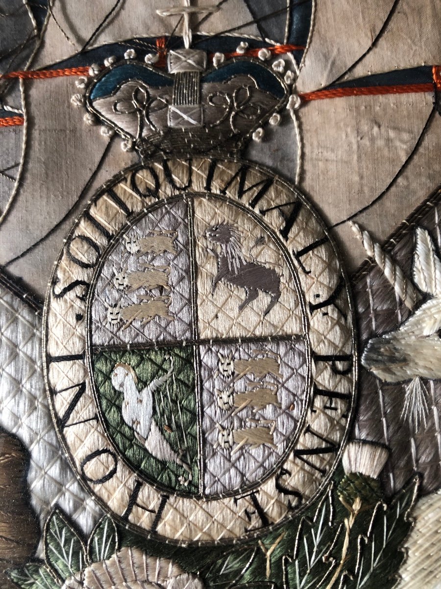 Coat Of Arms In Embroidery On English Silk-photo-4