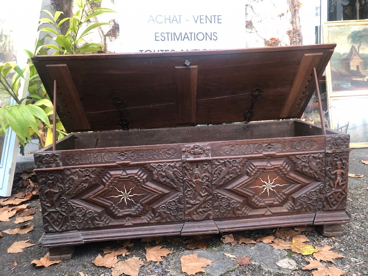 18th Century Oak Chest Germany-photo-1