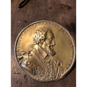 Médaille En Bronze Représentant Henri IV  Début 17 Eme Siècle Signée G Dupré 