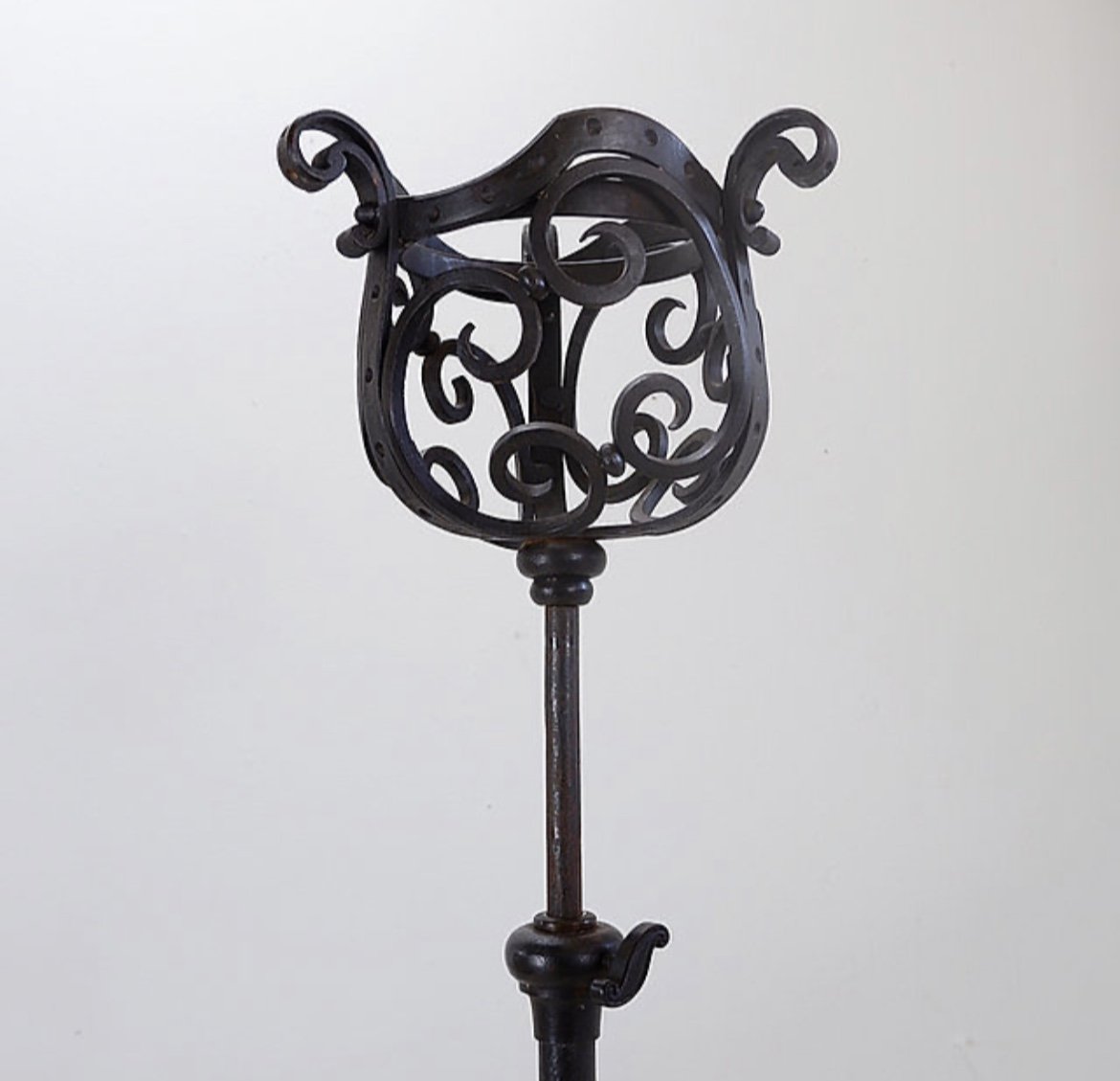 Art Nouveau Wrought Iron Tripod Floor Candle Holder-photo-3