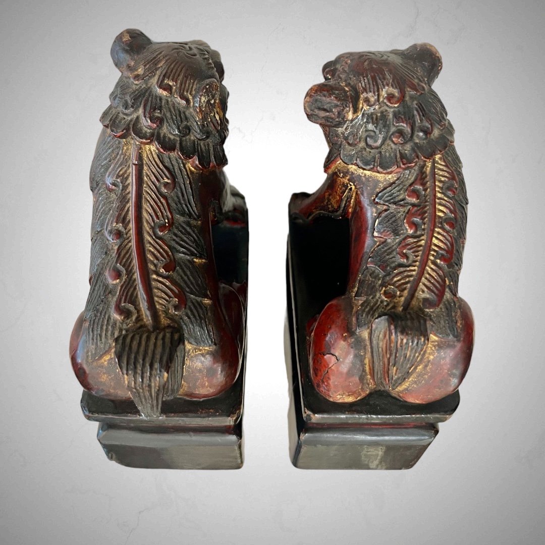 Pair Of Buddhist Lions In Red And Gold Lacquer, China 19th-photo-4