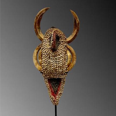 Papua, Karaut Mouth Adornment, Abelam People