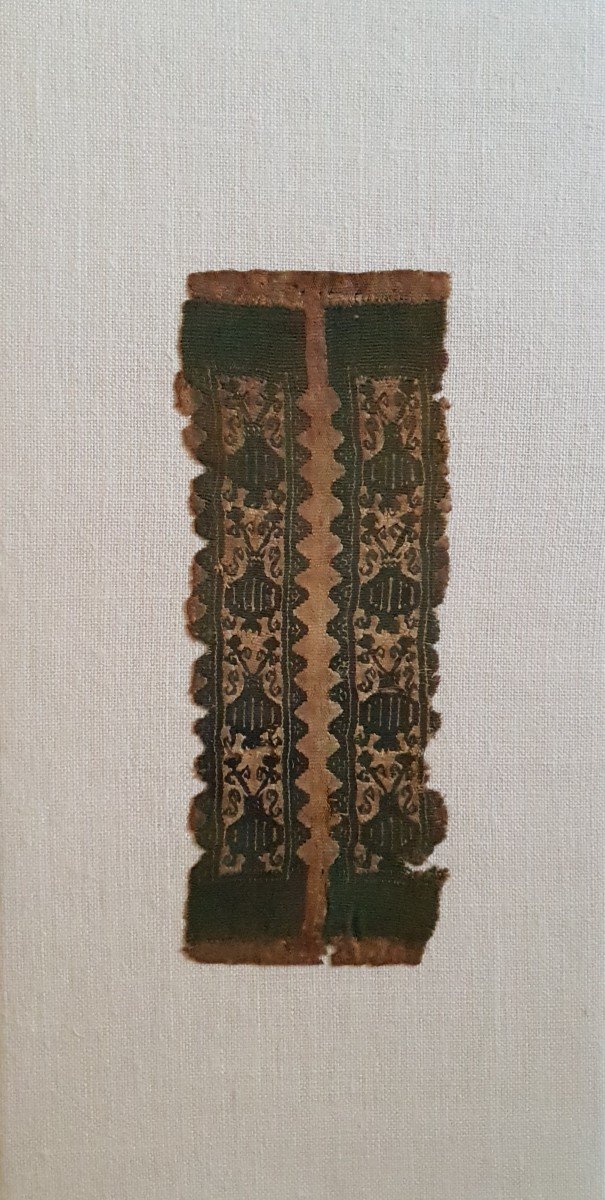 Coptic Fabric - 4th To 5th Centuries - Fragment Of Tunic - Egypt-photo-2