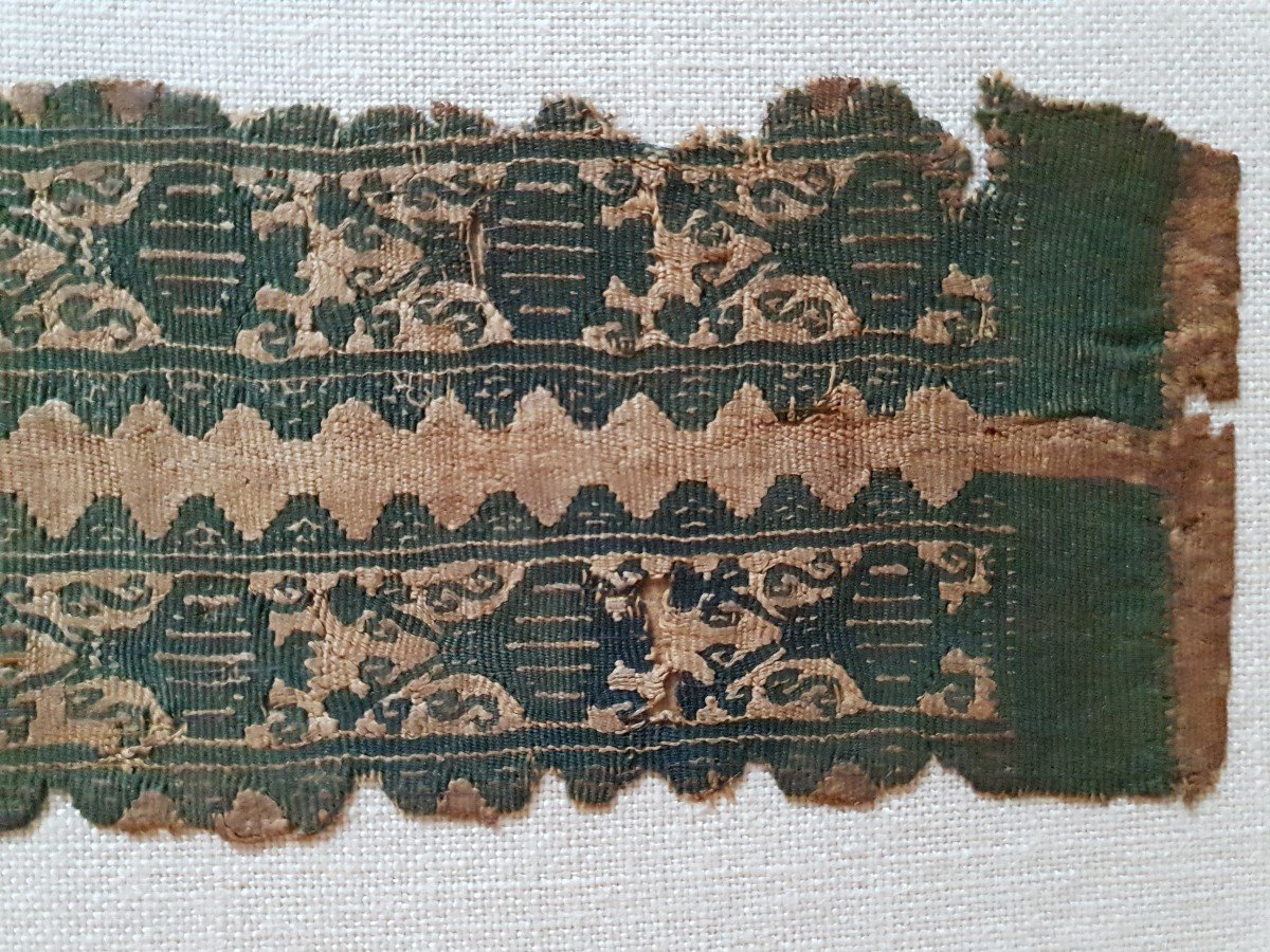 Coptic Fabric - 4th To 5th Centuries - Fragment Of Tunic - Egypt-photo-3