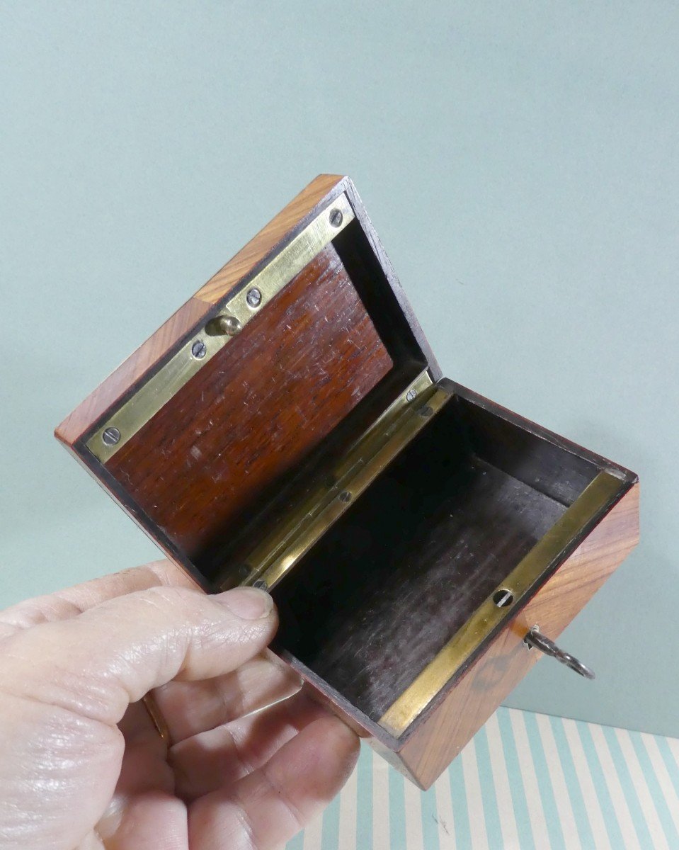 Napoleon III Inlaid Mini Box, Beautiful Original Condition-photo-4