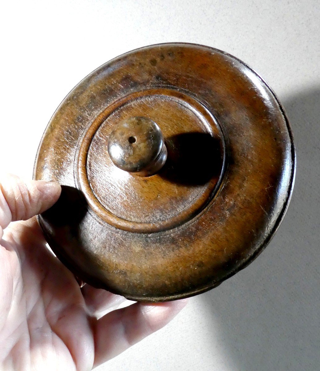 French Treen: 5 Compartments Spice Box , Woodturning, 18th Century