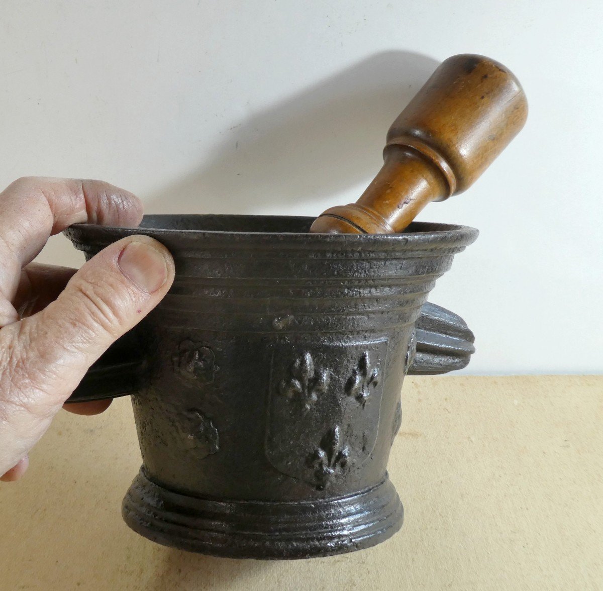 Louis XIV Mortar, Handled, Coat Of Arms From France, Cast Iron, Military Art?-photo-2