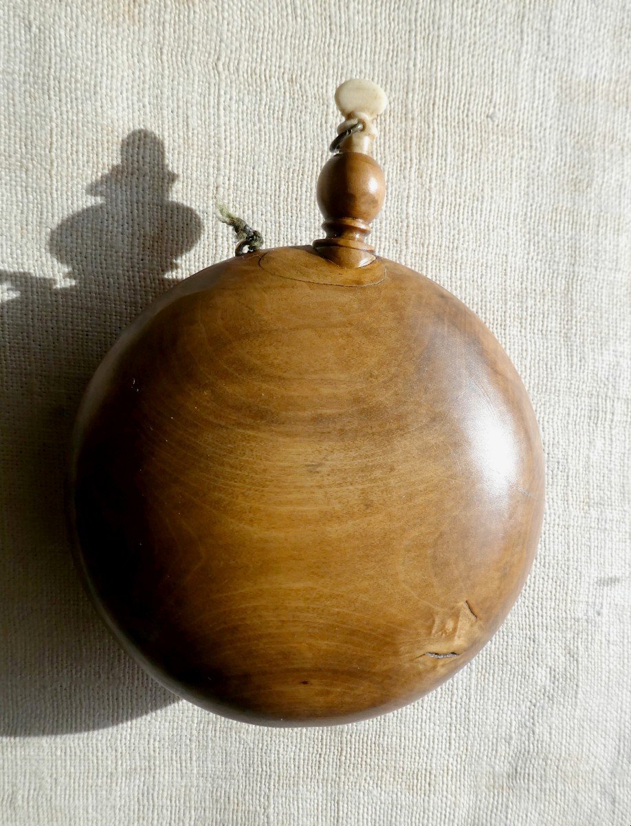  Turned Boxwood Snuff Treen, Late 19th C, Amazing Model-photo-1