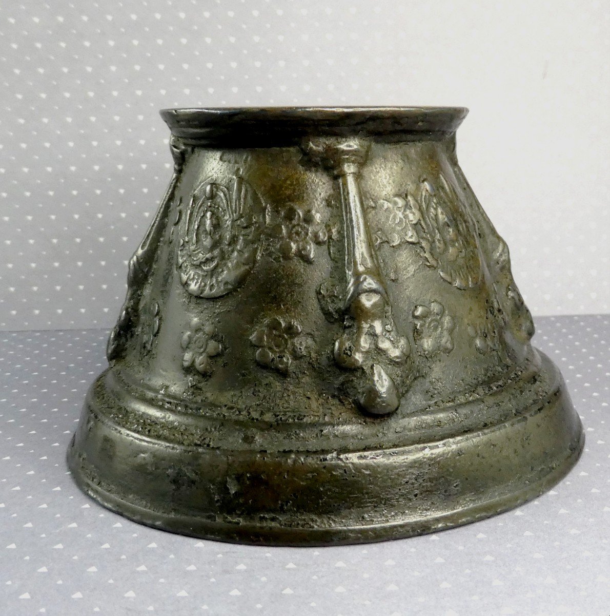 Pretty Small Mortier Du Puy, Louis XIII Period, Bronze With Dark Patina-photo-3